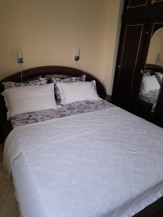 Nasty Apartament Костинещи Екстериор снимка