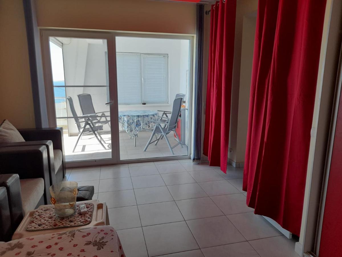 Nasty Apartament Костинещи Екстериор снимка