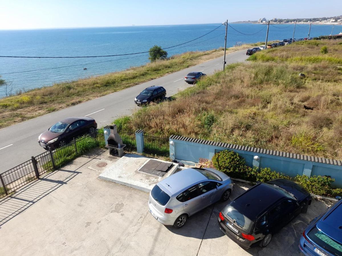 Nasty Apartament Костинещи Екстериор снимка