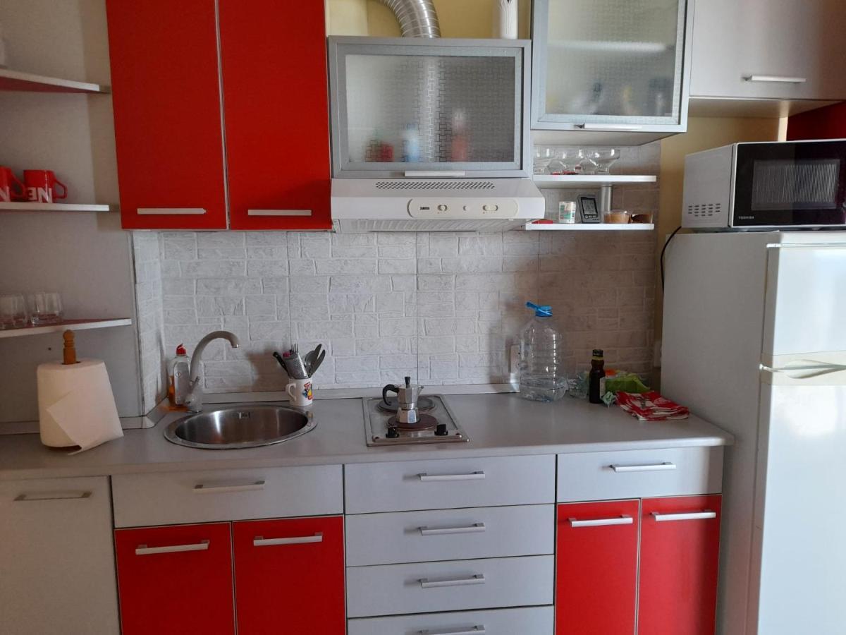 Nasty Apartament Костинещи Екстериор снимка