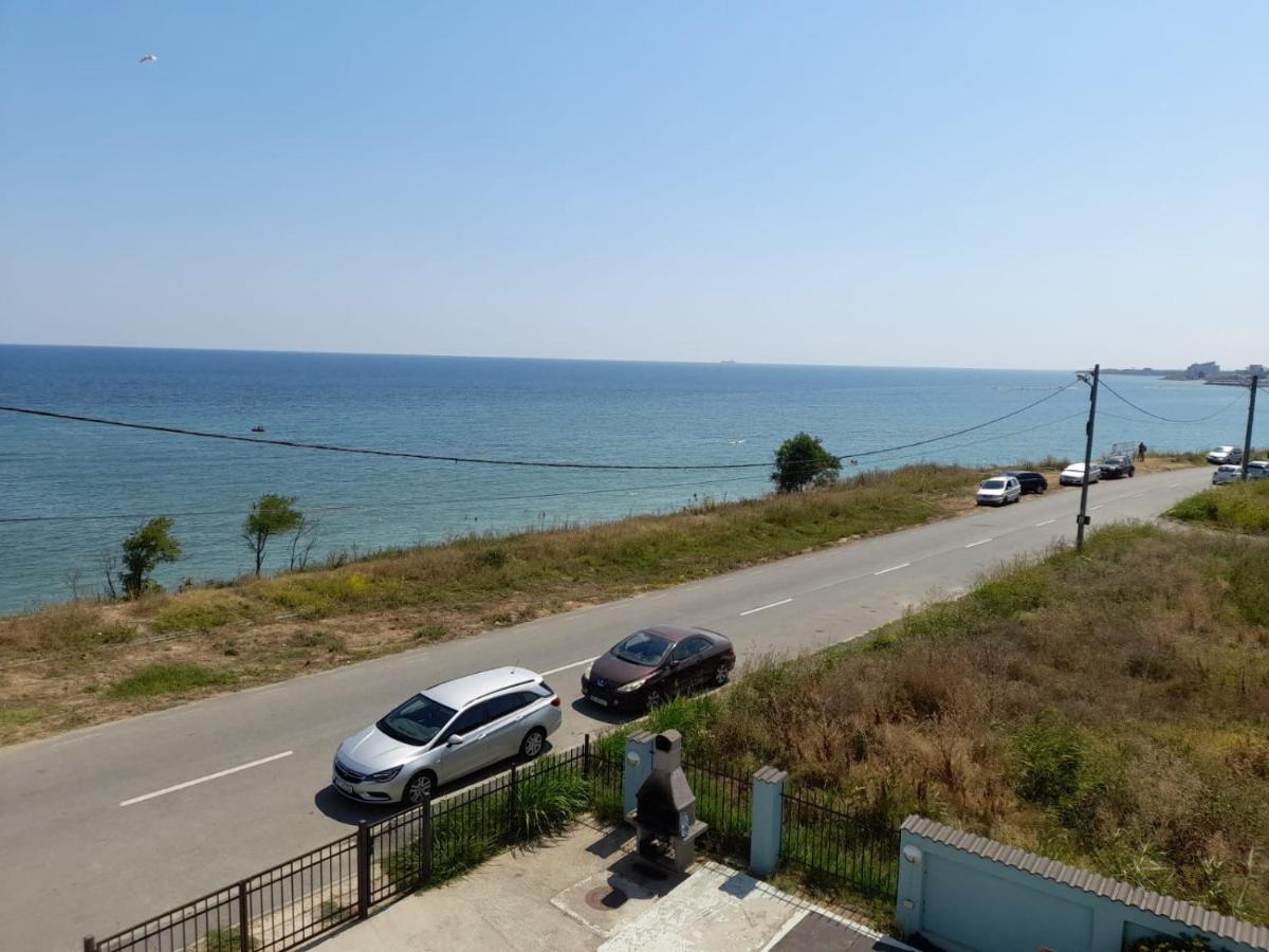 Nasty Apartament Костинещи Екстериор снимка